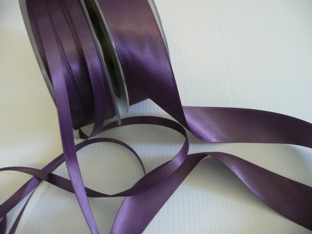 Double-sided Satin Ribbon Aubergine 25mm - Click Image to Close